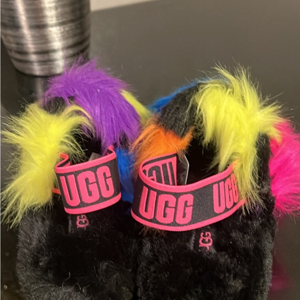 Ugg Slippers - Picture 2 of 6